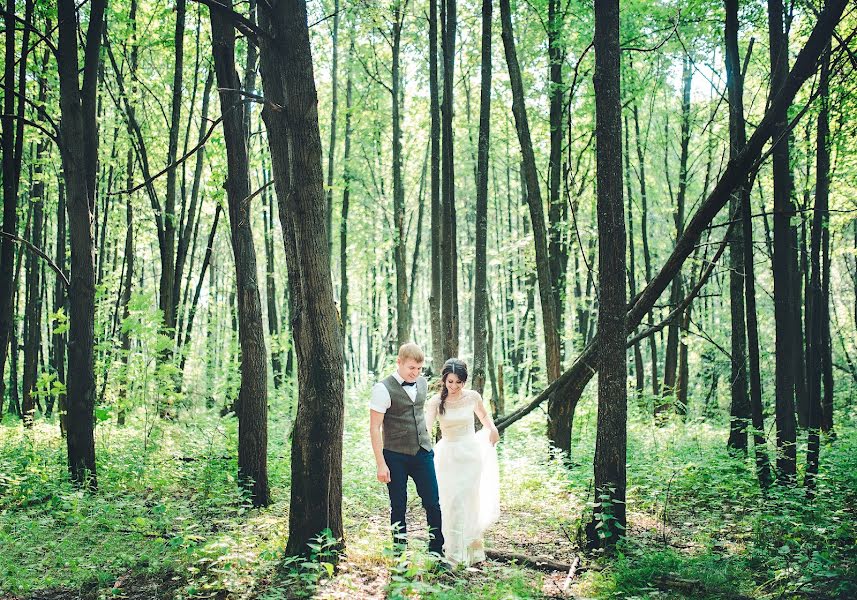 Fotografo di matrimoni Roman Sokolov (sokrom). Foto del 29 giugno 2015