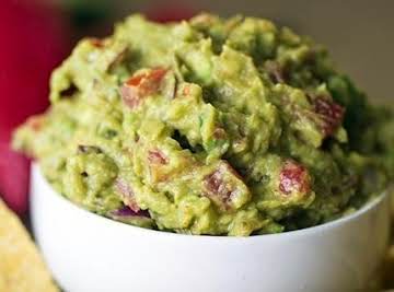 Finger Licking Creamy Guacamole