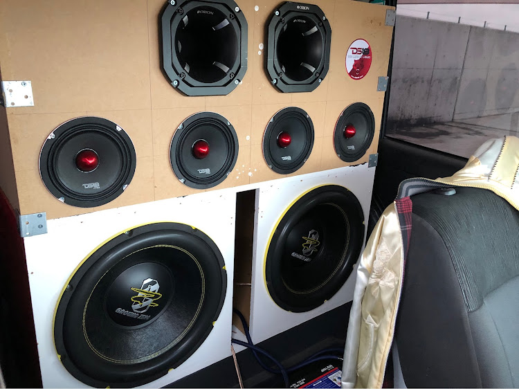 タントカスタムのDIY・カーオーディオ・仙台港・雷神埠頭に関するカスタム事例の投稿画像1枚目