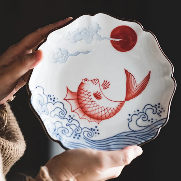 Court Style Red Plate Engagement Pastry Plate – Showcase your treats elegantly. Perfect for cakes and desserts with a fe