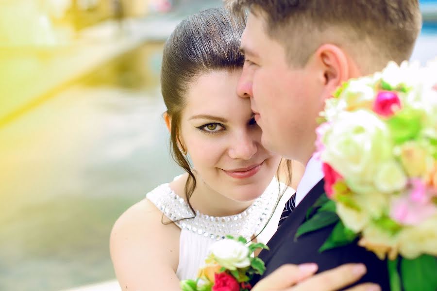 Fotógrafo de casamento Ana (anan). Foto de 21 de março 2019