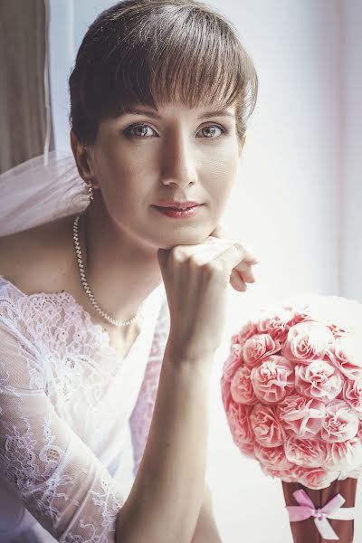 Fotógrafo de casamento Larisa Moshkina (saflora). Foto de 14 de junho 2015