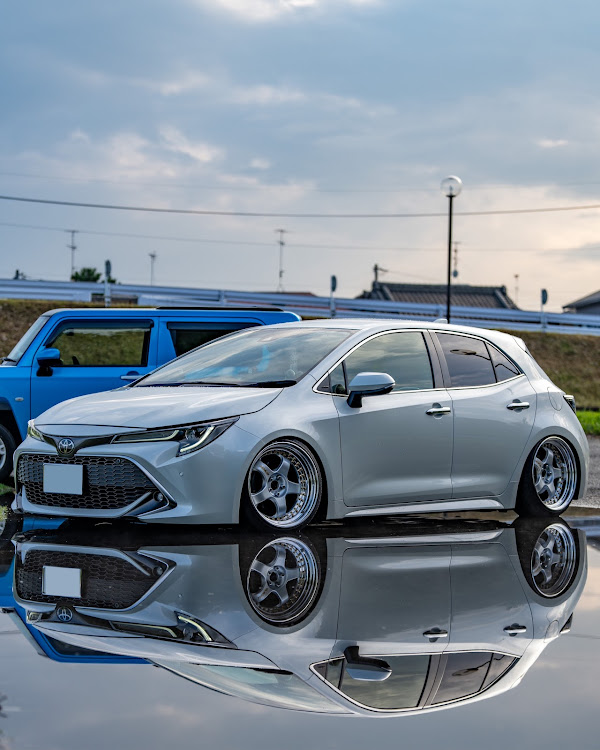 カローラスポーツの楽しい仲間たち・カロスポ仲間・カローラツーリング・カメラ仲間・個性のある車に関するカスタム事例の投稿画像3枚目