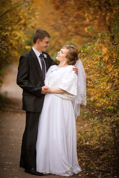 Wedding photographer Darina Luzyanina (darinalou). Photo of 17 October 2014