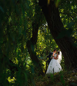 Fotógrafo de casamento Evgeniy Nazarenko (nazzaro). Foto de 31 de março 2016