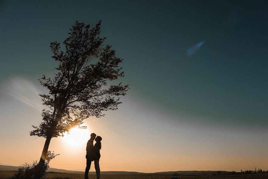 Svatební fotograf Chika Bakaev (chika). Fotografie z 1.května 2020