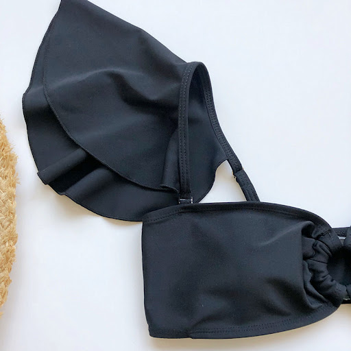 Title 8, Womens Three-piece Bikini Flounced Swimsuit pe...