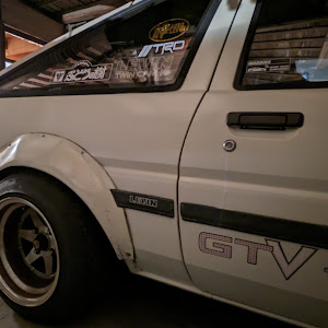 カローラレビン AE86