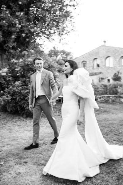 Fotografo di matrimoni Asya Valiulova (valiulova). Foto del 1 maggio