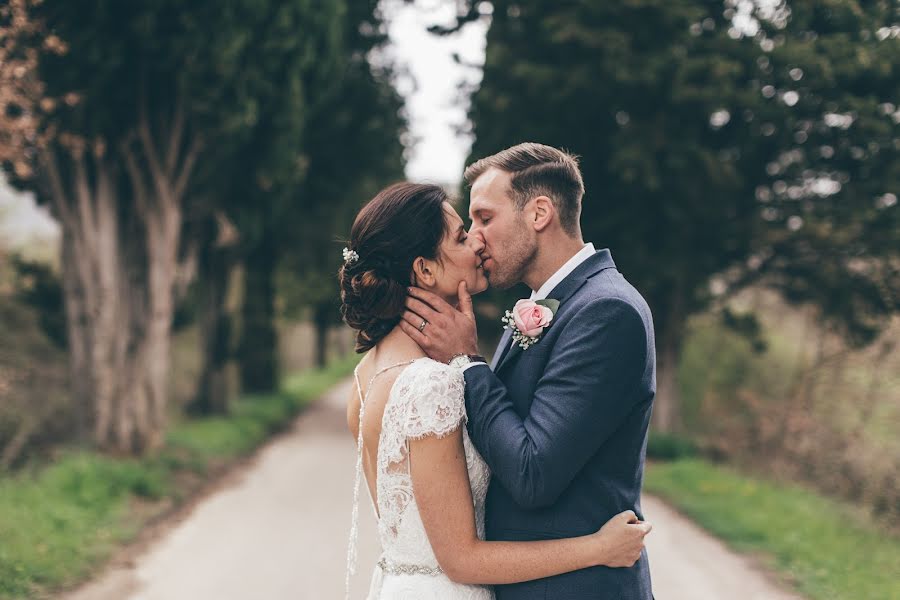 Wedding photographer Rachel Lambert (rachellambert). Photo of 2 July 2019