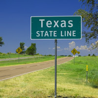 State line on the historic route 66 di 