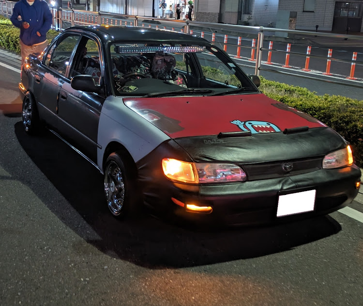 ヴェゼルのUSDM HDM好き❤・ナイトミーティング・春ですねに関するカスタム事例の投稿画像3枚目