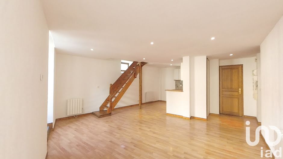 Vente duplex 4 pièces 65 m² à Saint-Pierre-d'Albigny (73250), 163 000 €