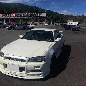 スカイライン GT-R BNR34