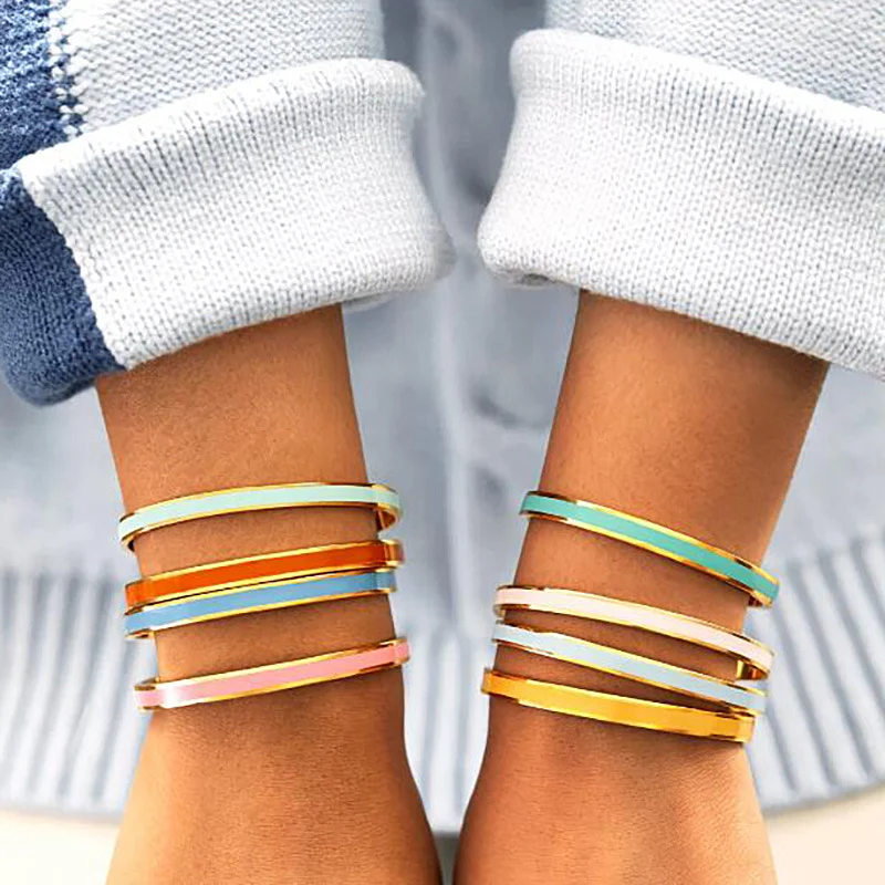 Title 6, Bracelet en acier inoxydable électroplaqué colo...