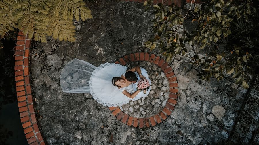 Fotógrafo de bodas Sj Objio (objio). Foto del 12 de mayo 2020