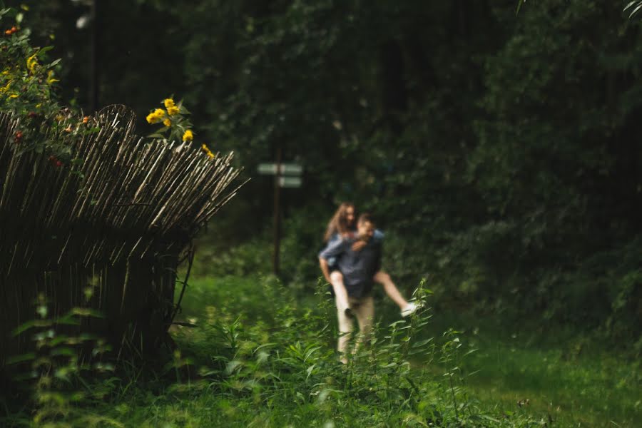 Kāzu fotogrāfs Damian Piasecki (piaseckidamian). Fotogrāfija: 15. novembris 2019