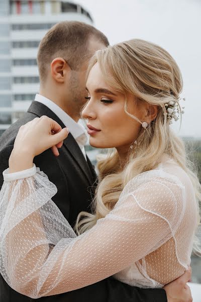 Fotografo di matrimoni Kseniya Lysenko (tqxmwhx). Foto del 17 marzo 2021