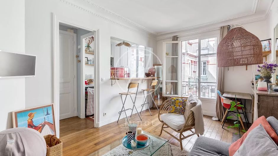 Vente appartement 2 pièces 25.77 m² à Paris 18ème (75018), 305 000 €