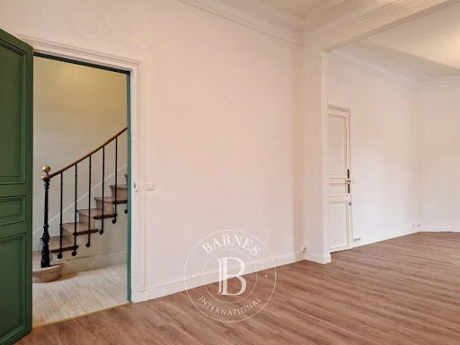 Maison avec jardin et terrasse 2