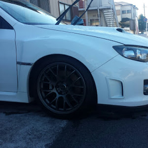 インプレッサ WRX STI GRB