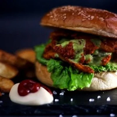 Classic Chicken Tikka Burger