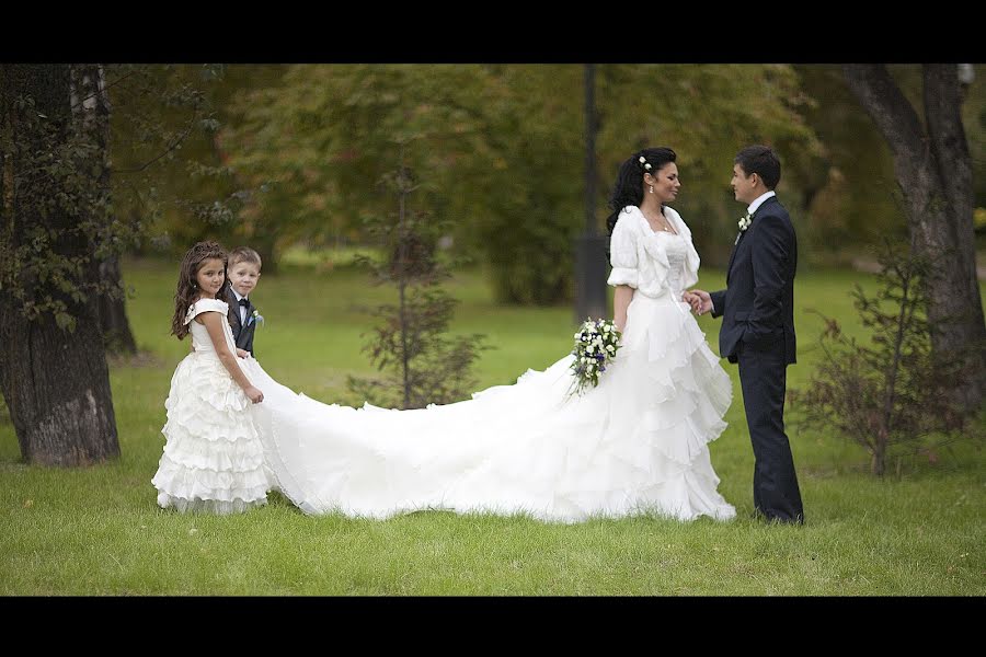 Fotógrafo de casamento Petr Zabolotskiy (pitt8224). Foto de 19 de setembro 2015