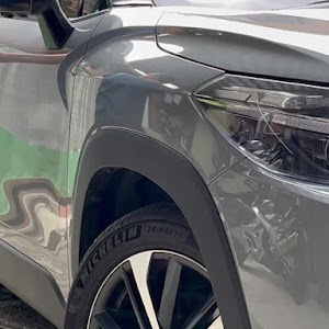 カローラクロス ZVG16