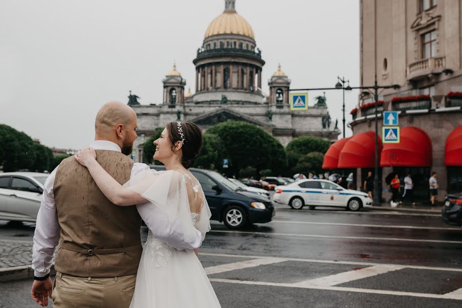 Jurufoto perkahwinan Igor Babenko (spikone). Foto pada 5 Julai 2021