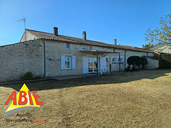 maison à Doix lès Fontaines (85)