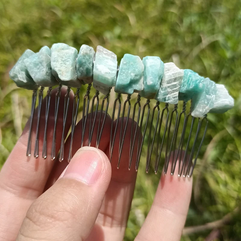Haaraccessoire met 20 tanden en onregelmatige kristalgrind, natuurlijke haarversiering voor een unieke look.