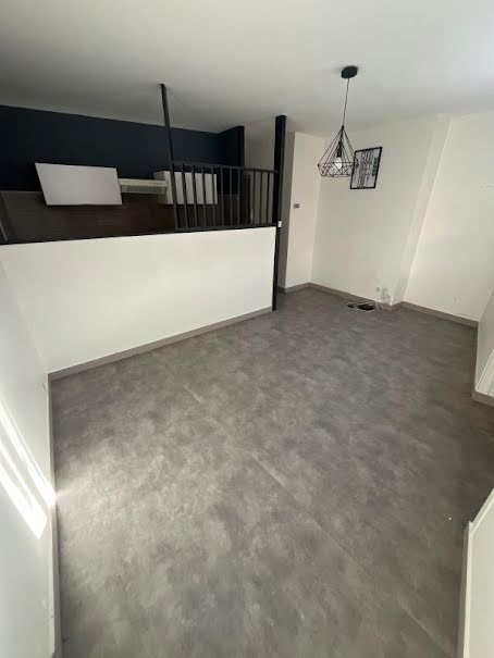 Location  appartement 1 pièce 26 m² à Limoges (87000), 360 €