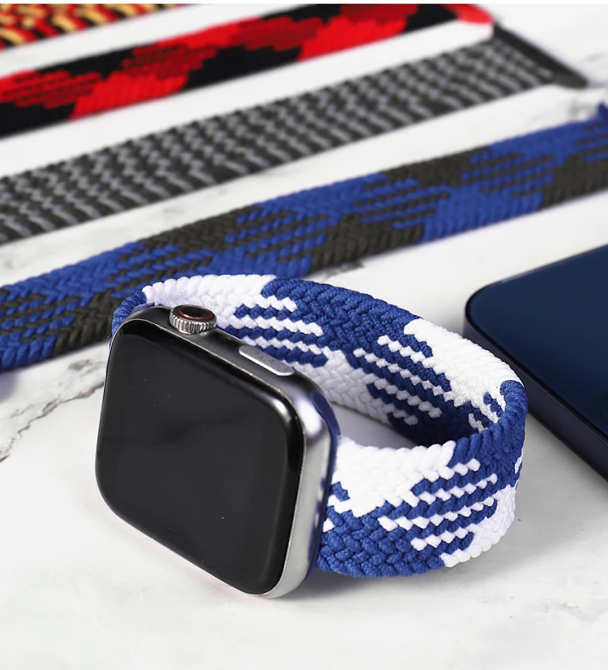 Pleteni Apple Watch kaiš, kompatibilan sa Apple-om. Uživajte u udobnosti i stilu sa ovim elegantnim i izdržljivim iWatch kaišem.