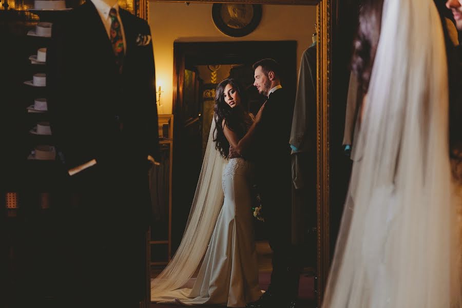 Wedding photographer Irina Ionescu (irinaionescu). Photo of 12 April 2019