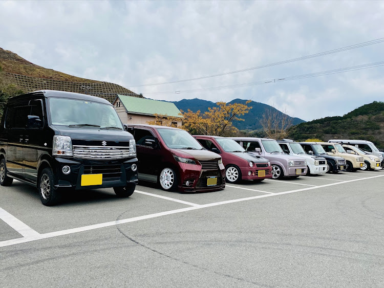 ワゴンRスティングレーの鳴淵ダムMT・車好きの集まりは楽しい・BOLDエアサス・軽ドレに関するカスタム事例の投稿画像2枚目