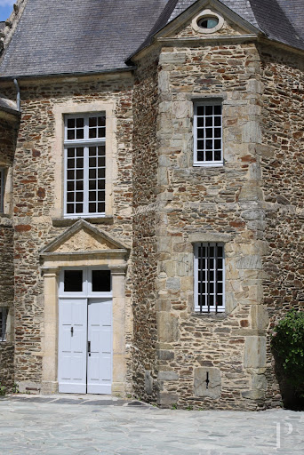 Castle 4
