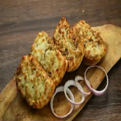 Cheesy Garlic Bread