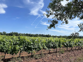 terrain à Pierrefeu-du-Var (83)