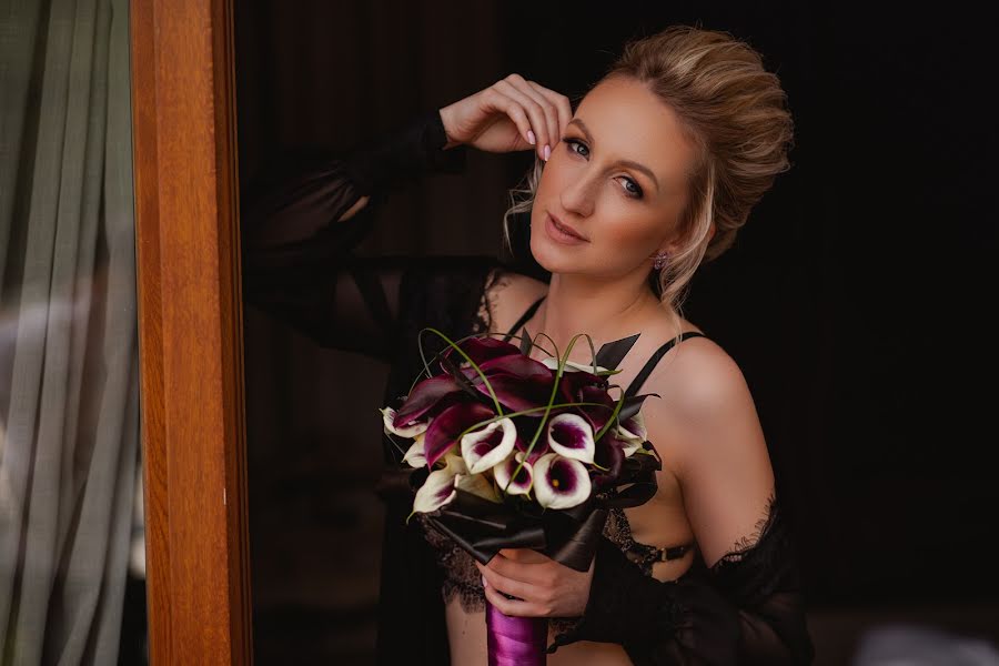 Wedding photographer Viktor Savelev (savelyev). Photo of 11 November 2019