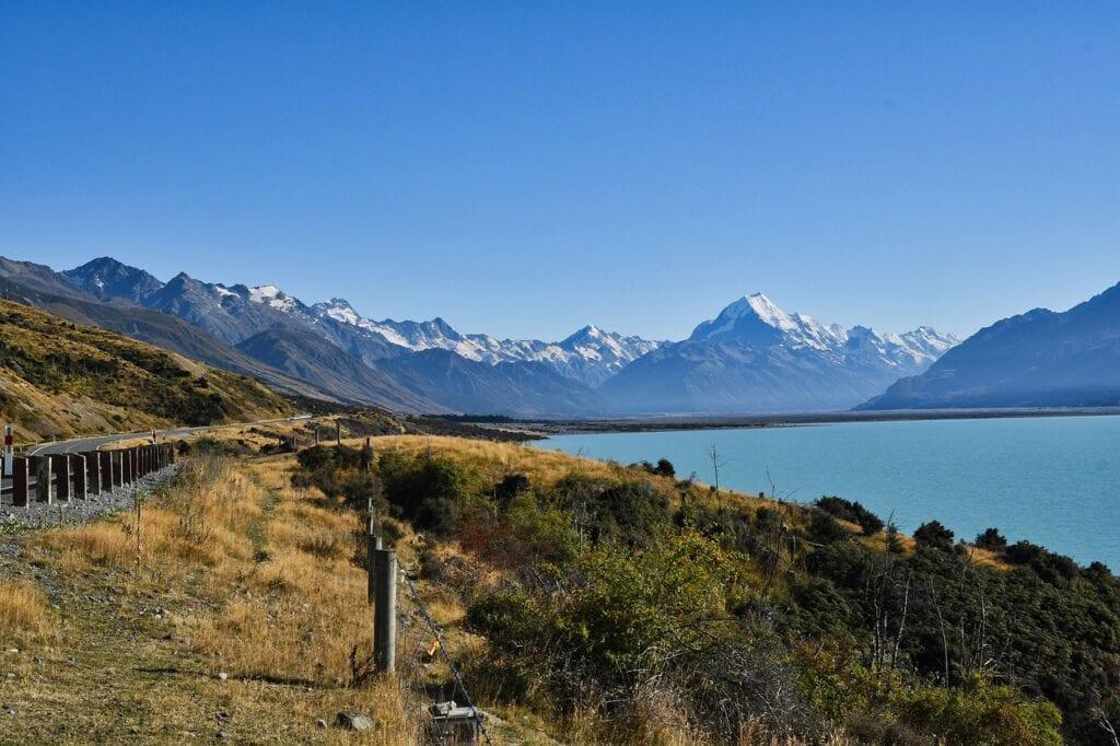 new zealand is opening to australian tourists via the travel bubble on april 19