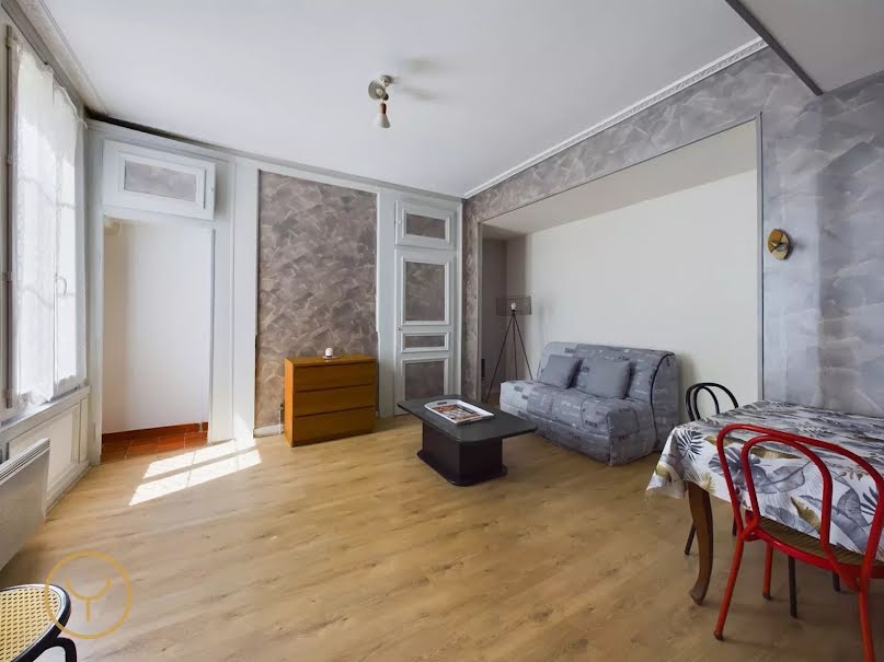 Location meublée appartement 1 pièce 26.51 m² à Troyes (10000), 380 €