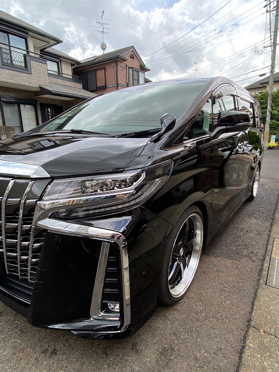 アルファードの車高調整・大雨に気をつけて！・洗車に関するカスタム事例の投稿画像1枚目