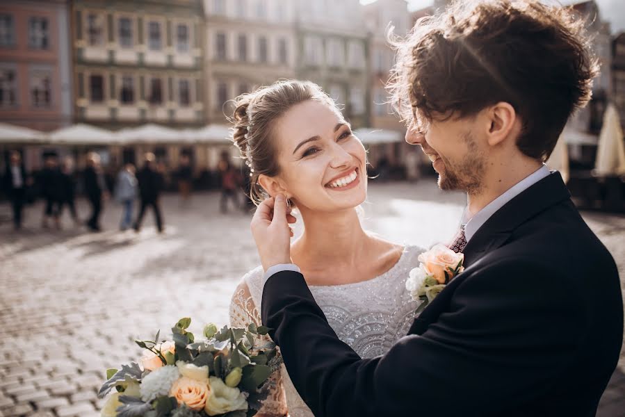 Wedding photographer Vadim Konovalenko (vadymsnow). Photo of 8 October 2019