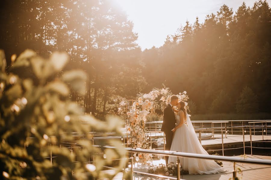 Wedding photographer Stanislav Rudkovskiy (sten1988). Photo of 1 December 2021