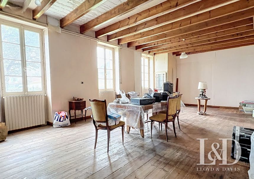 Vente maison 4 pièces 170 m² à Meursac (17120), 392 000 €