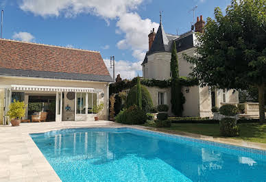 Property with pool 3