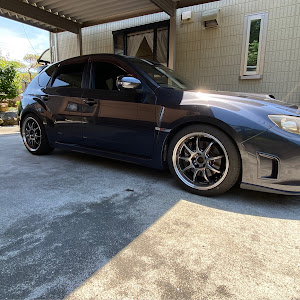 インプレッサ WRX STI GRB