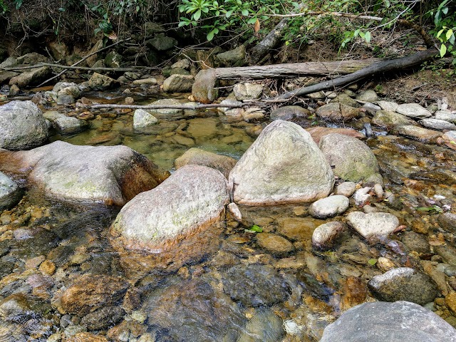 Gunung Tahan Kem Kor Campsite River