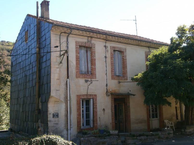 Vente maison 7 pièces 145 m² à Vieussan (34390), 120 000 €