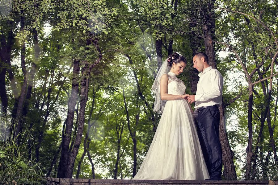 Fotografo di matrimoni Natali Pozharenko (natamon). Foto del 9 marzo 2015